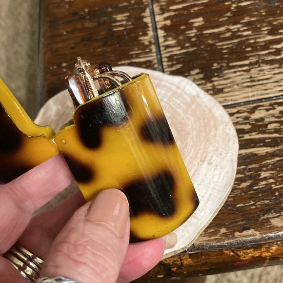 Reader foldable glasses with fun case 1.75 - Picture 13 of 14